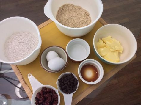 Primed Fruit & Nut Cookie Ingredients