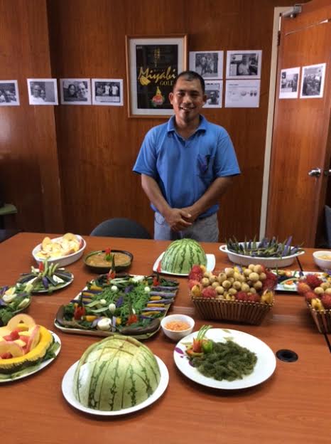 neh-sto-tomas-fiesta-rey