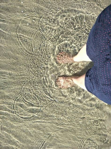 Jane and John electron flow